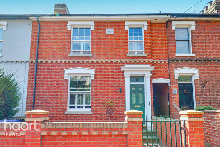 3 Bedroom Terraced House For Sale In Henley Road, Ipswich, IP1