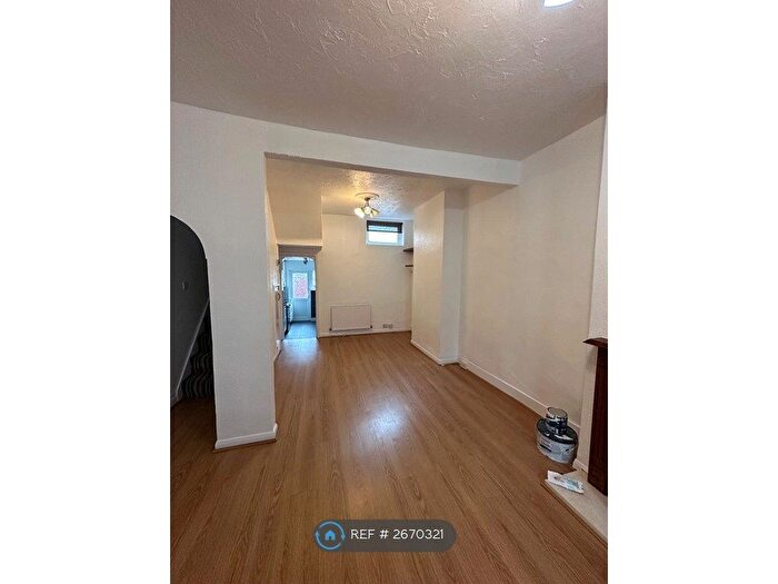 3 Bedroom Terraced House To Rent In King Edward Road, Waltham Cross, EN8