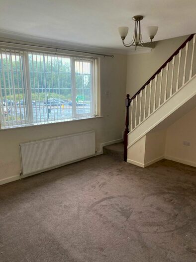 4 Bedroom Flat To Rent In Ponteland Road, Cowgate, Newcastle Upon Tyne, NE5