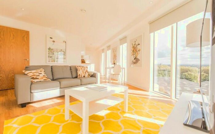 2 Bedroom Apartment To Rent In Eastbank Tower, Great Ancoats Street, M4