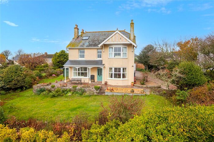 5 Bedroom Property For Sale In Thurlestone, Kingsbridge, Devon TQ7
