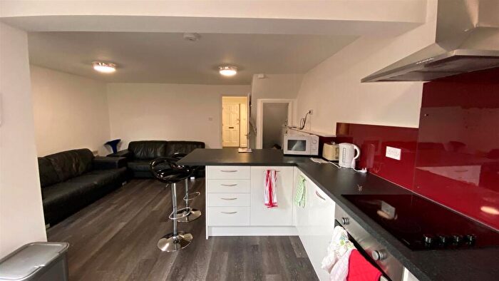 5 Bedroom House To Rent In Kirbys Lane, Canterbury, CT2