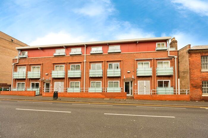 2 Bedroom Flat For Sale In Grosvenor Street West, Birmingham, B16