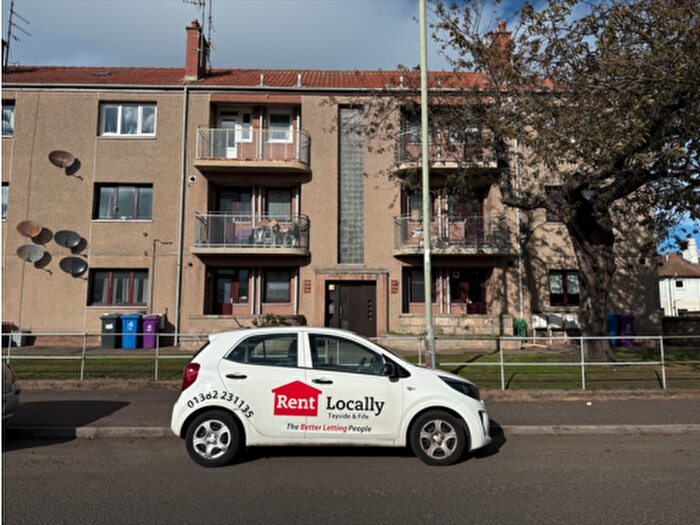 2 Bedroom Flat To Rent In North Street, Montrose, DD10