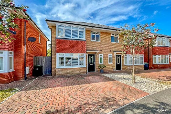 3 Bedroom Semi-Detached House For Sale In Hyde Mews, Christchurch, Dorset, BH23