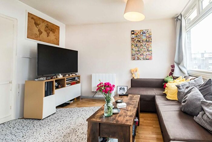 1 Bedroom Flat To Rent In Highfield Road, London, NW11