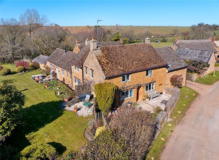4 Bedroom Detached House For Sale In South Newington, Banbury, Oxfordshire, OX15