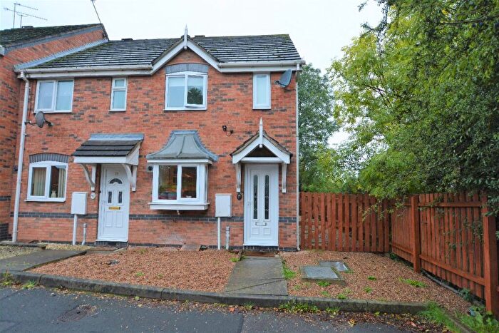 2 Bedroom Semi-Detached House To Rent In Oakwood Mews, Worksop, S80