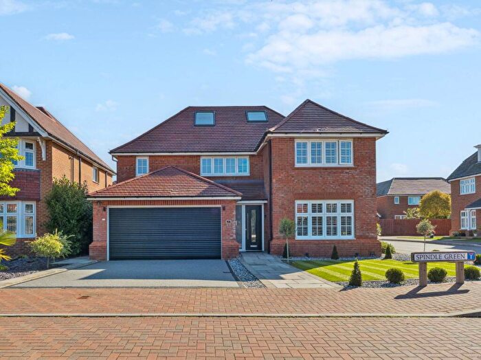 5 Bedroom Detached House For Sale In Weston Turville, HP22