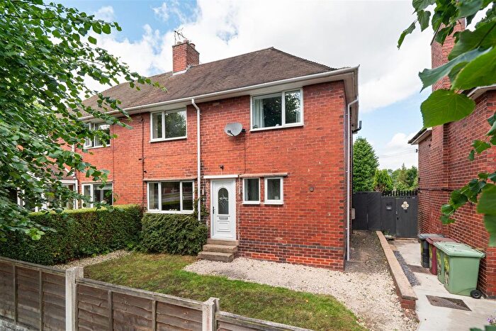3 Bedroom Semi-Detached House For Sale In Shakespeare Street, Holmewood, Chesterfield, S42