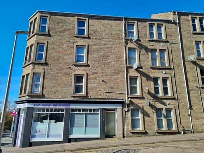 2 Bedroom Flat To Rent In South Baffin Street, Dundee, DD4