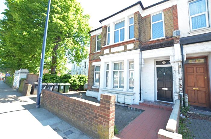2 Bedroom Flat To Rent In Stanstead Road, London, SE23