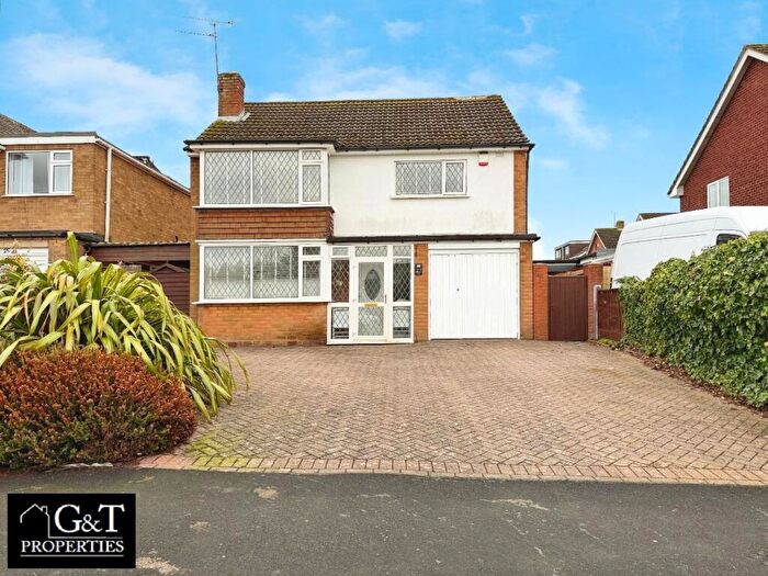 4 Bedroom Detached House To Rent In Drew Road, Stourbridge, DY9