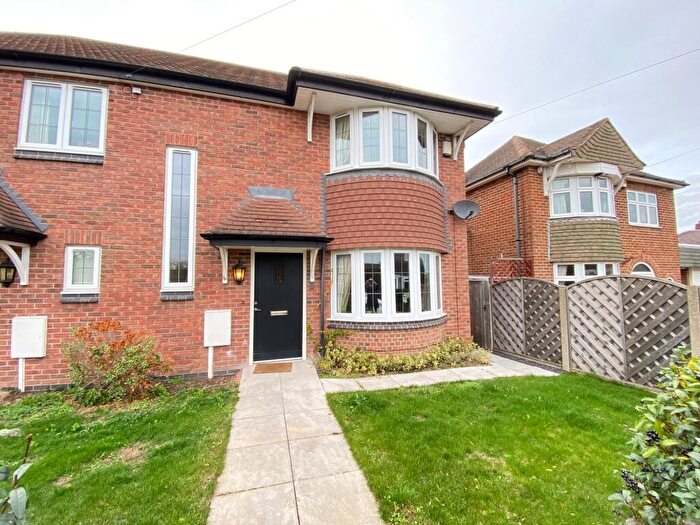 2 Bedroom House To Rent In Blackham Road, Loughborough, Leics, LE11