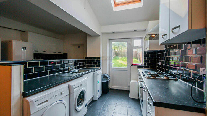 5 Bedroom Terraced House To Rent In Harborne Lane, Selly Oak, Birmingham, B29