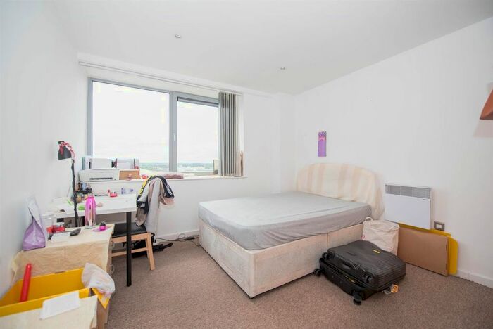 2 Bedroom Flat To Rent In Cranbrook Street, Nottingham, NG1