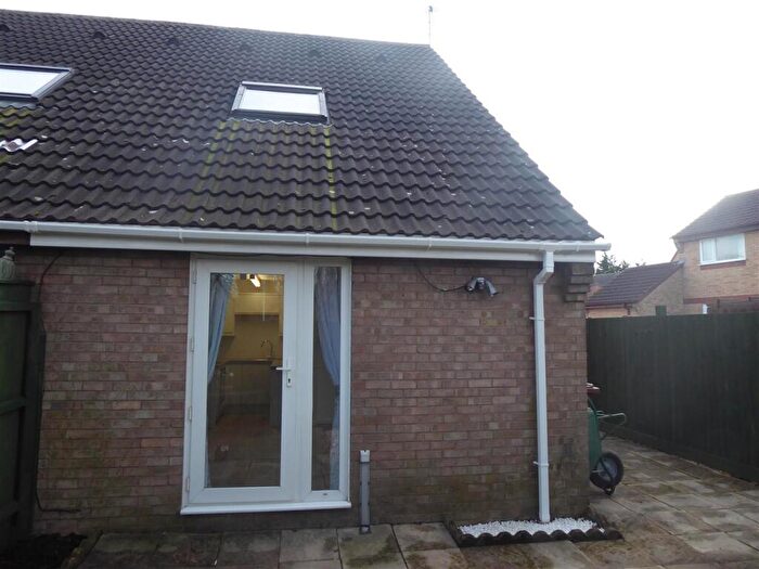 1 Bedroom Terraced House To Rent In Mealsgate, Peterborough, PE4