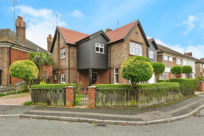 4 Bedroom Detached House For Sale In Hillburn Road, Wisbech, Cambridgeshire, PE13