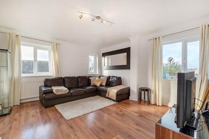 1 Bedroom Flat To Rent In Selhurst Road, Selhurst, London, SE25