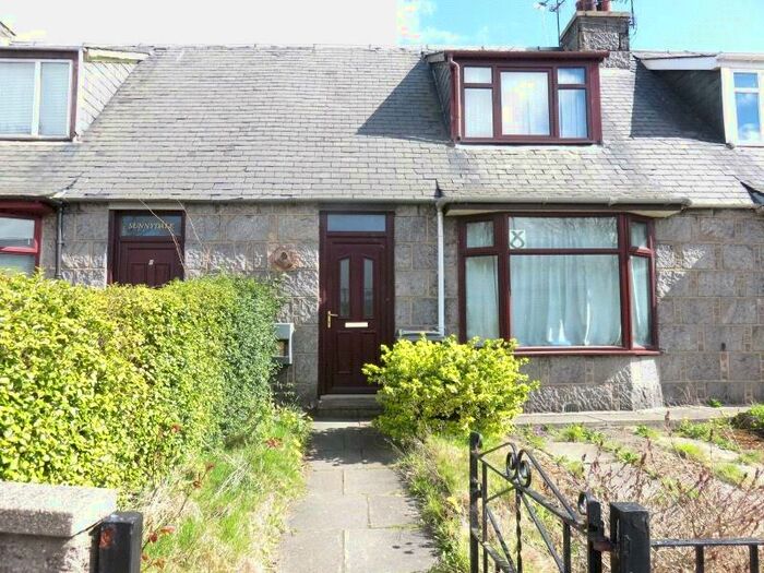 3 Bedroom House To Rent In Bedford Avenue, City Centre, Aberdeen, AB24