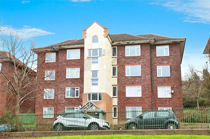 2 Bedroom Flat For Sale In Blackwell Place, Sheffield, South Yorkshire, S2