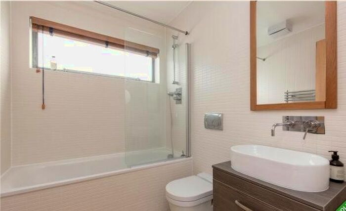 1 Bedroom Flat To Rent In , Patriothall, Edinburgh, EH3