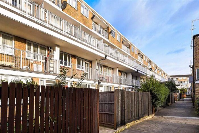 1 Bedroom Flat To Rent In Lucey Way, SE16