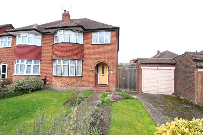 3 Bedroom Semi Detached House For Sale In The Manor Drive, Worcester Park, KT4