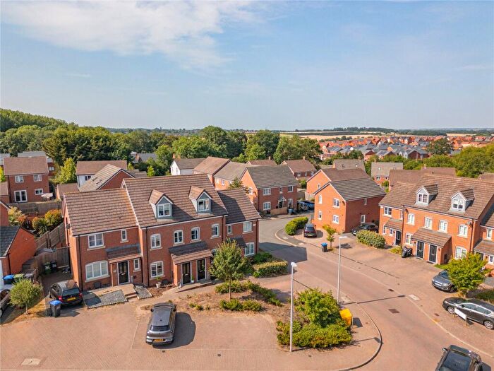 3 Bedroom Terraced House For Sale In Lancaster Way, Whitnash, Leamington Spa, Warwickshire, CV31