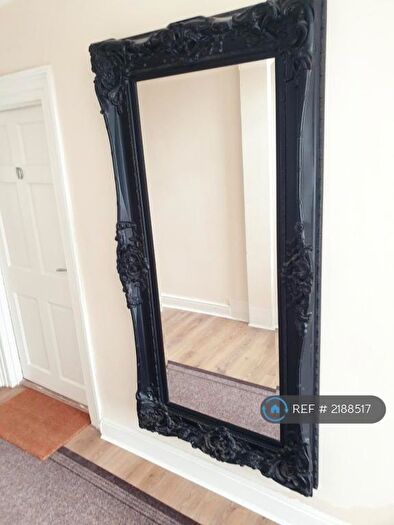 2 Bedroom Flat To Rent In Darnley Street, Gravesend, DA11