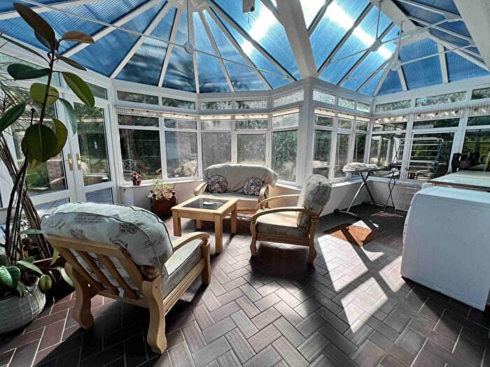 2 Bedroom Bungalow For Sale In Bolgoed Road, Pontarddulais, Swansea, SA4