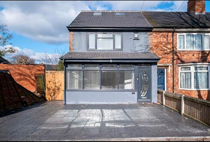 5 Bedroom End Of Terrace House To Rent In Cotterills Lane, Birmingham, B8