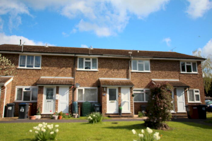 1 Bedroom Maisonette To Rent In Briardale, Ware, Hertfordshire, SG12