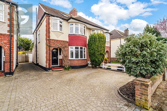 4 Bedroom Semi Detached House For Sale In Meadowview Road, Epsom, KT19