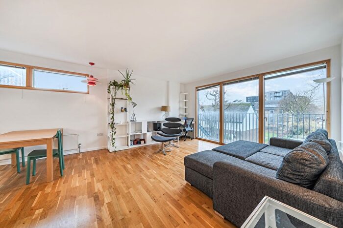 1 Bedroom Flat To Rent In St. James's Road, London, SE16