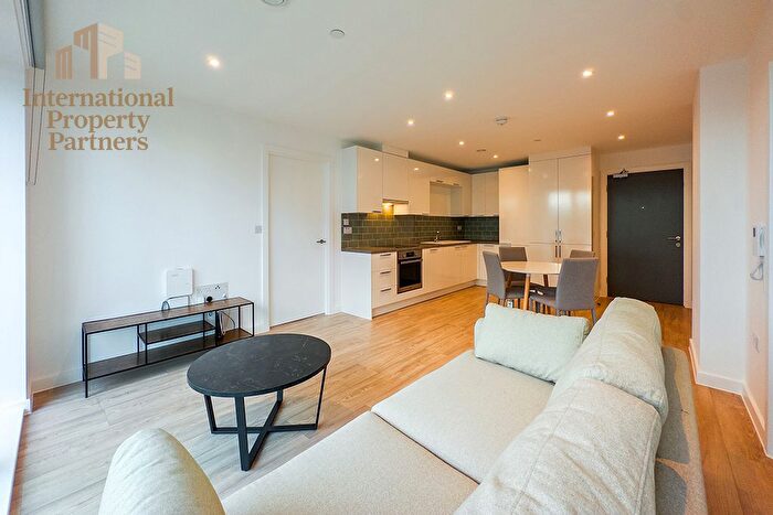 2 Bedroom Flat To Rent In The Boathouse, Clippers Quay, Salford, M50