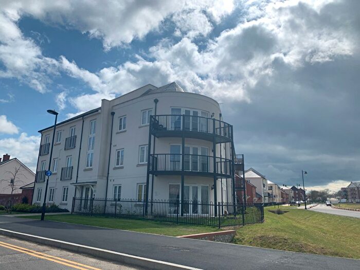 2 Bedroom Flat To Rent In Watson Lane, Waterlooville, PO7