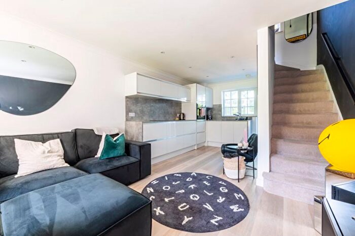1 Bedroom End Terrace House For Sale In Rowan Close, Heathfield, TN21