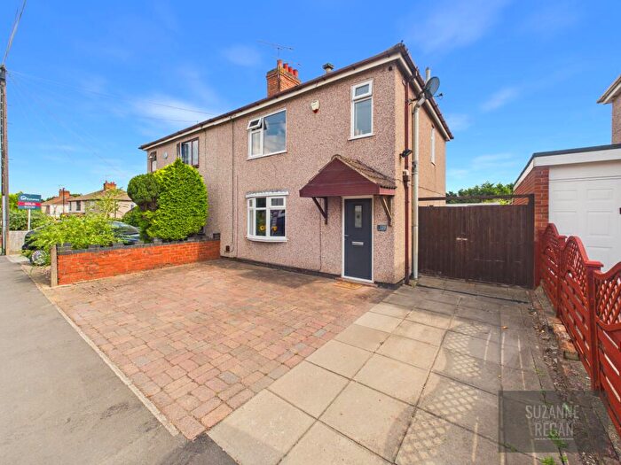 3 Bedroom Semi Detached House For Sale In Clifford Bridge Road, Binley, Coventry, CV3