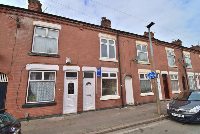 3 Bedroom Terraced House To Rent In Thurlby Road, Leicester, LE5