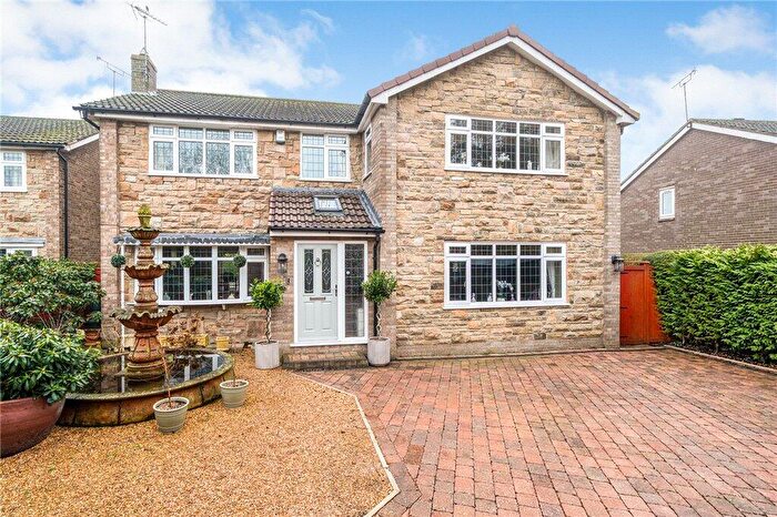 4 Bedroom Detached House For Sale In York Road, Wetherby, West Yorkshire, LS22