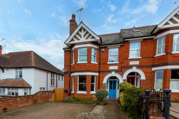 5 Bedroom Semi-Detached House To Rent In The Drive, Sevenoaks, TN13