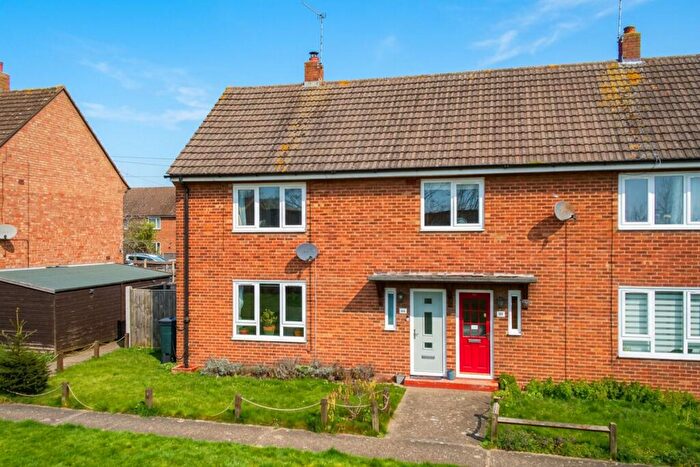 3 Bedroom Semi Detached House For Sale In Spencer Road, Catton, Norwich, NR6