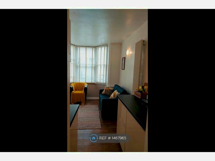1 Bedroom Terraced House To Rent In Grafton Street, Brighton, BN2