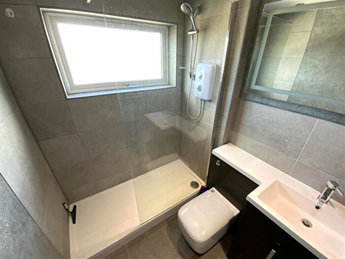 2 Bedroom Apartment To Rent In Easdale, St Leonards, East Kilbride, G74