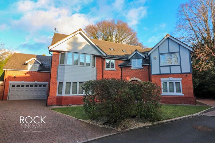 5 Bedroom Detached House To Rent In Crown Lane, Sutton Coldfield, West Midlands, B74