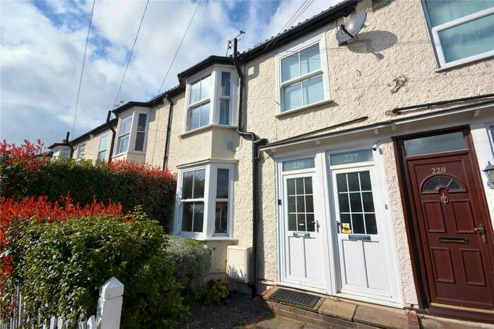 2 Bedroom Flat To Rent In Upper Bridge Road, Chelmsford, CM2