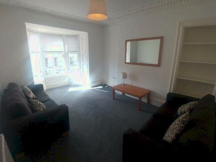 4 Bedroom Flat To Rent In Montgomery Street, New Town, Edinburgh, EH7