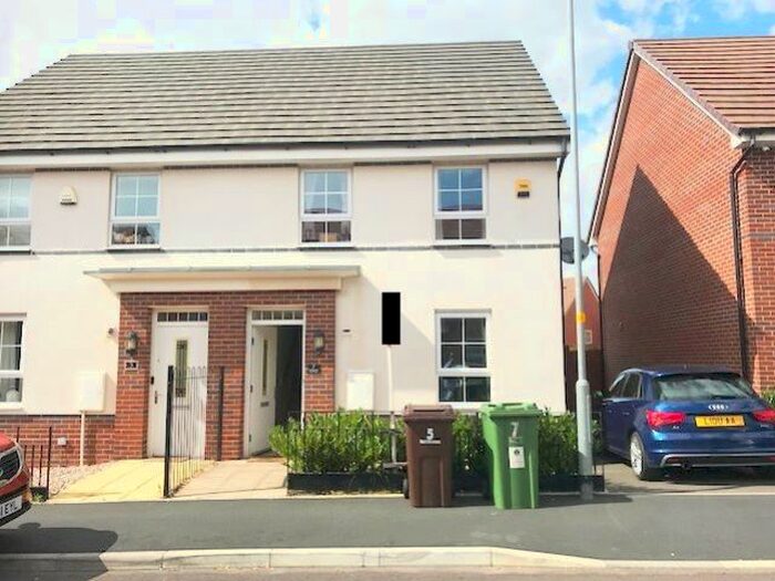 3 Bedroom Semi-Detached House To Rent In Thruxton Avenue, Oxley, Wolverhampton, WV10