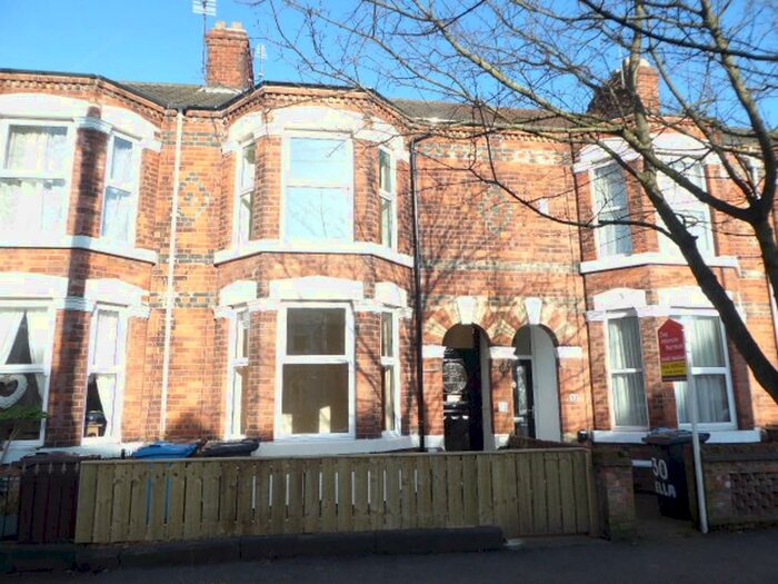 3 Bedroom Terraced House To Rent In Ella Street, Hull, HU5